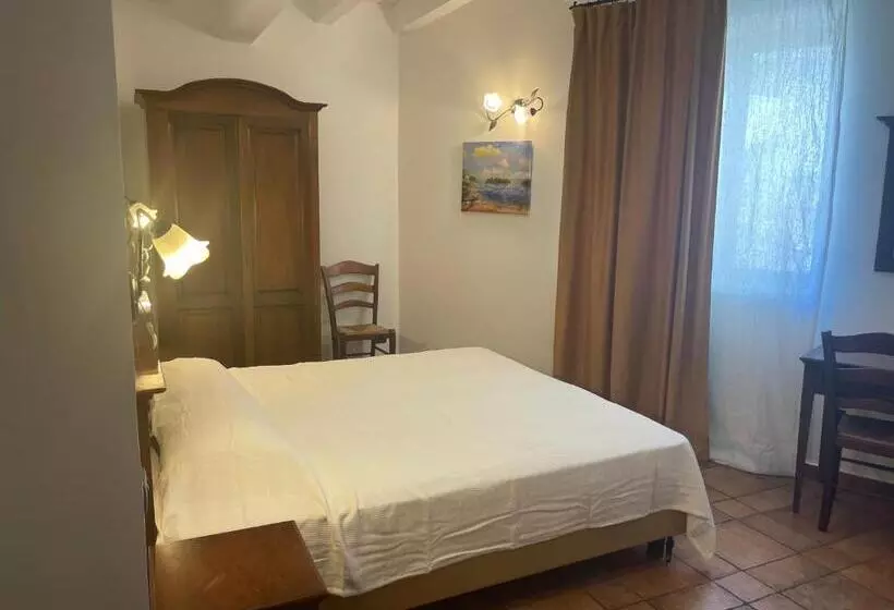 اتاق استاندارد, Capomulini 3 Stelle