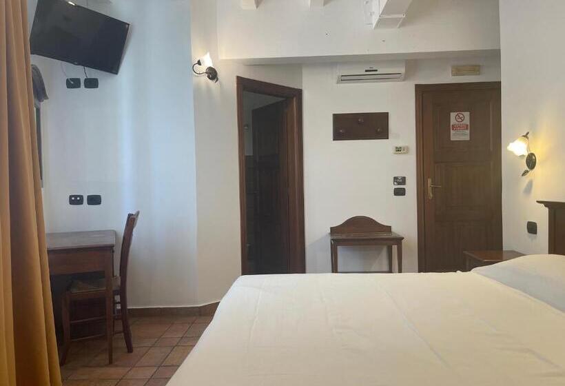 Номер Стандарт, Capomulini 3 Stelle