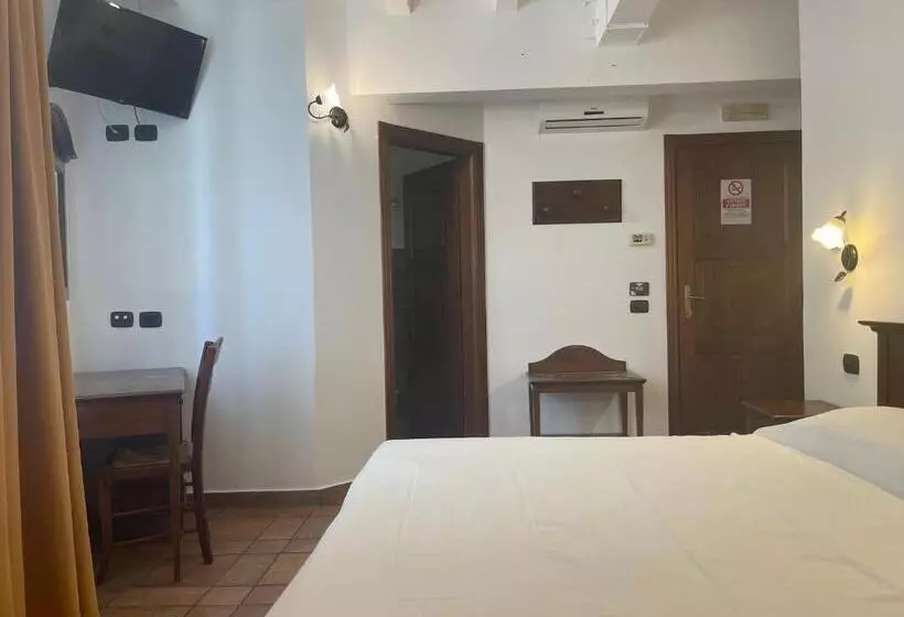 اتاق استاندارد, Capomulini 3 Stelle