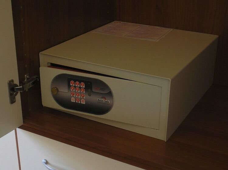 スタンダードルーム, Continental