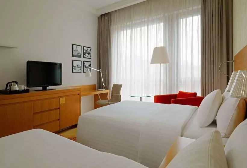デラックスルーム, Courtyard By Marriott Budapest City Center