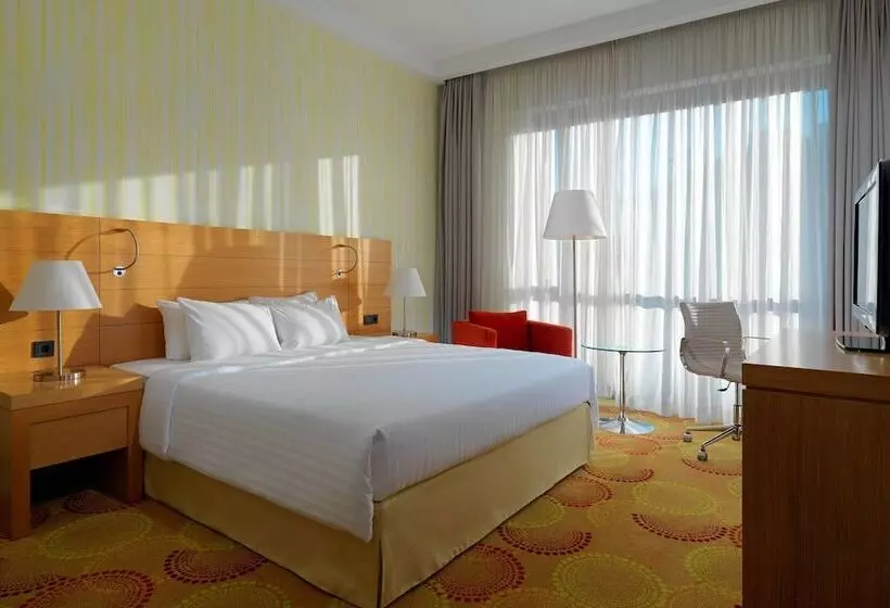 スイート, Courtyard By Marriott Budapest City Center