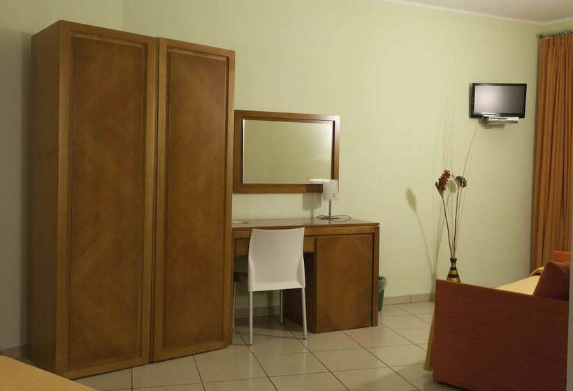 Четырехместный Номер Стандарт, Federico Ii