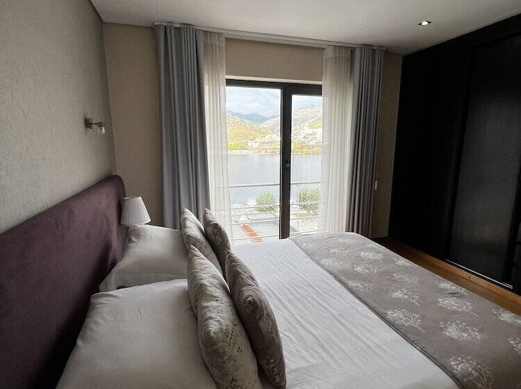 Номер Стандарт Вид на Реку, Folgosa Douro