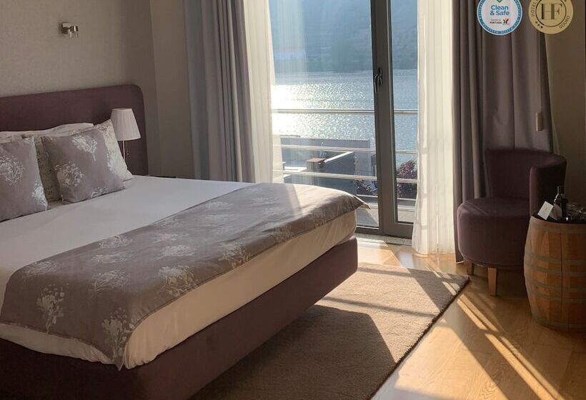 Номер Стандарт Вид на Реку, Folgosa Douro