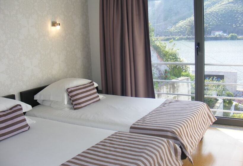 Номер Стандарт Вид на Реку, Folgosa Douro