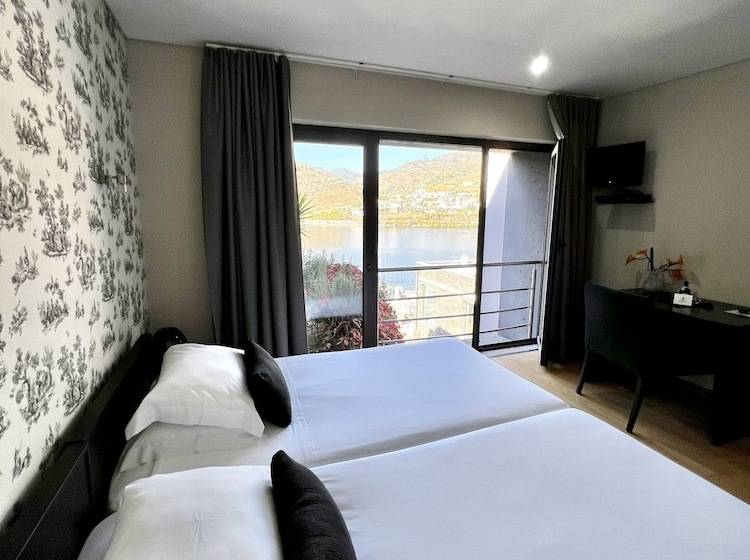 Номер Стандарт Вид на Реку, Folgosa Douro