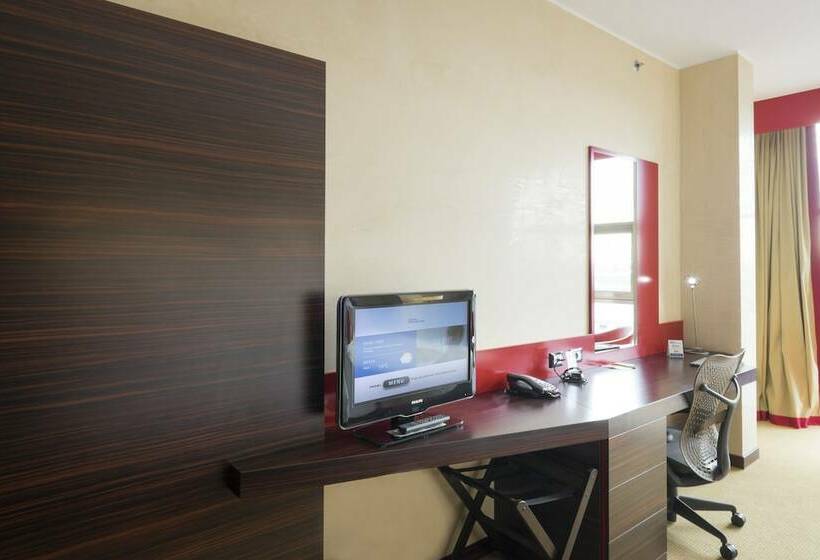 디럭스 룸, Hilton Garden Inn Lecce