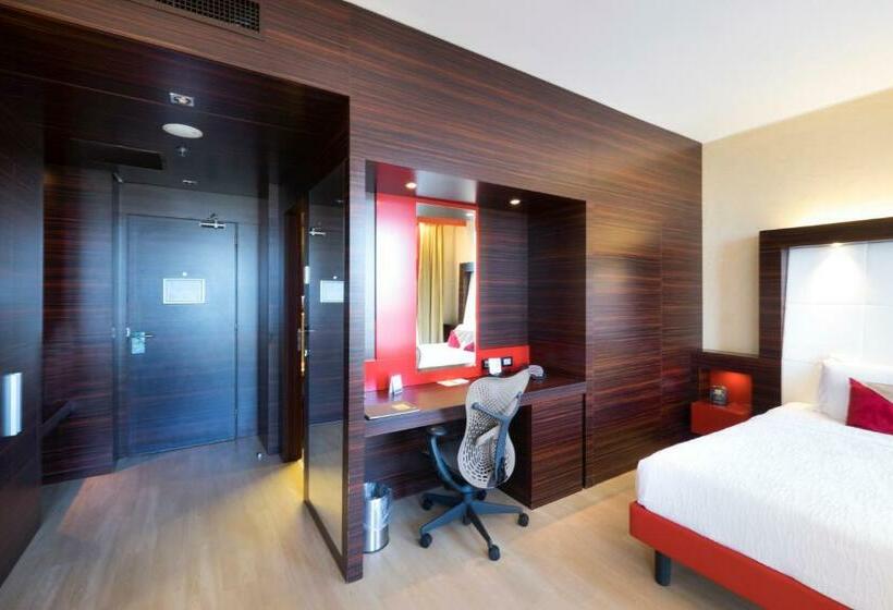 수피리어 룸, Hilton Garden Inn Lecce