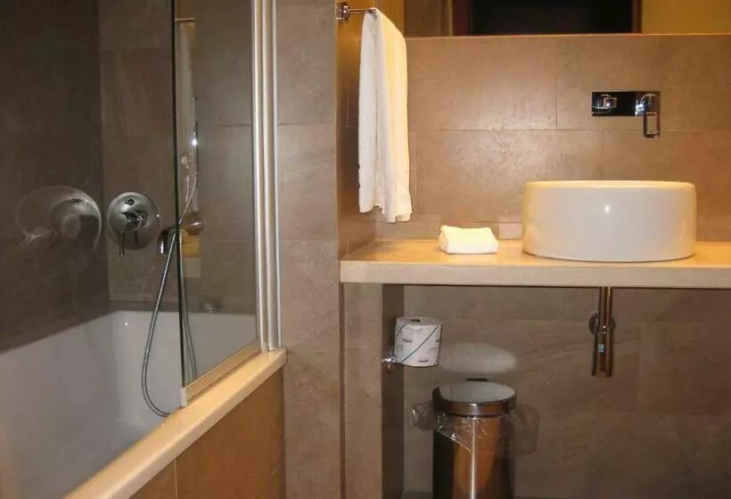 デラックスルーム, GH Lecce - Hilton Garden Inn