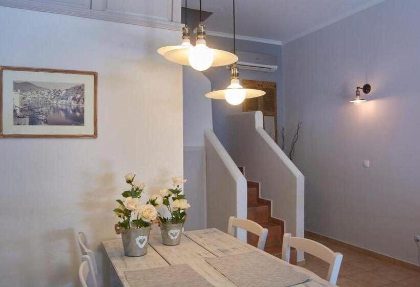 主人套房, Iapetos Village