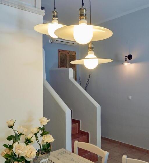 主人套房, Iapetos Village