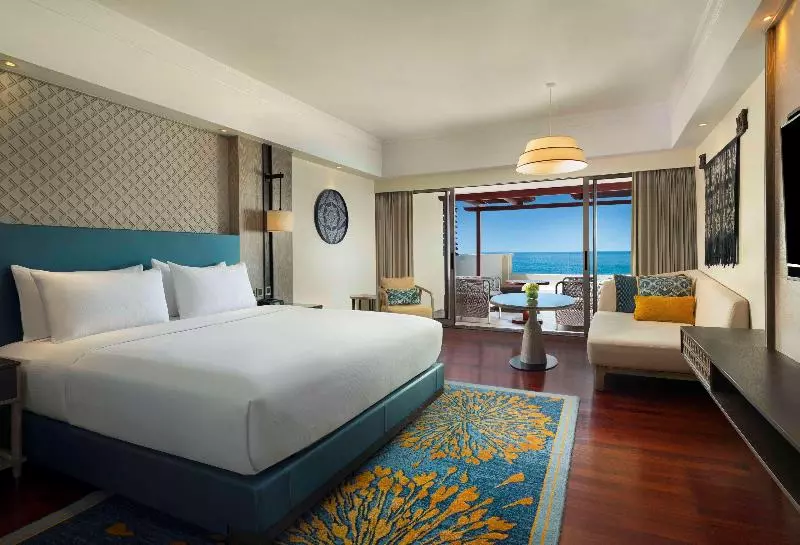 اتاق استاندارد, International Atene