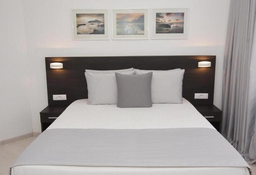 غرفة سوبيريور, International Atene