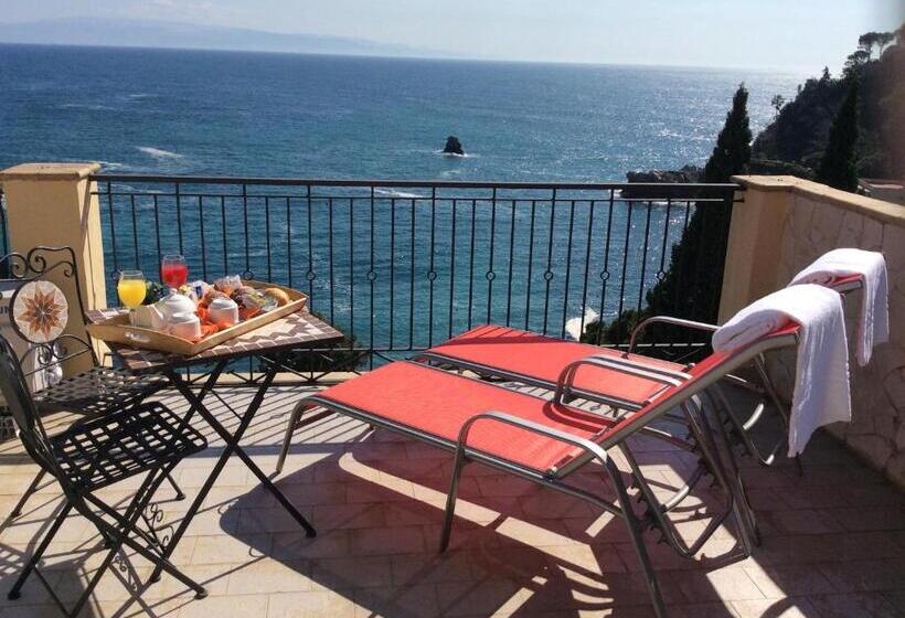 オーシャンビューデラックスルーム, Jonic Hotel Mazzarò