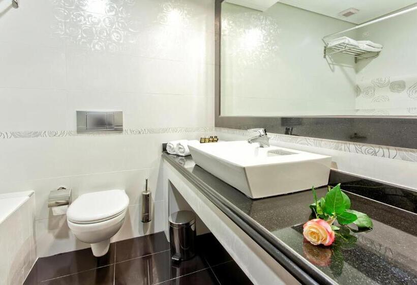 סוויטה, Kouros