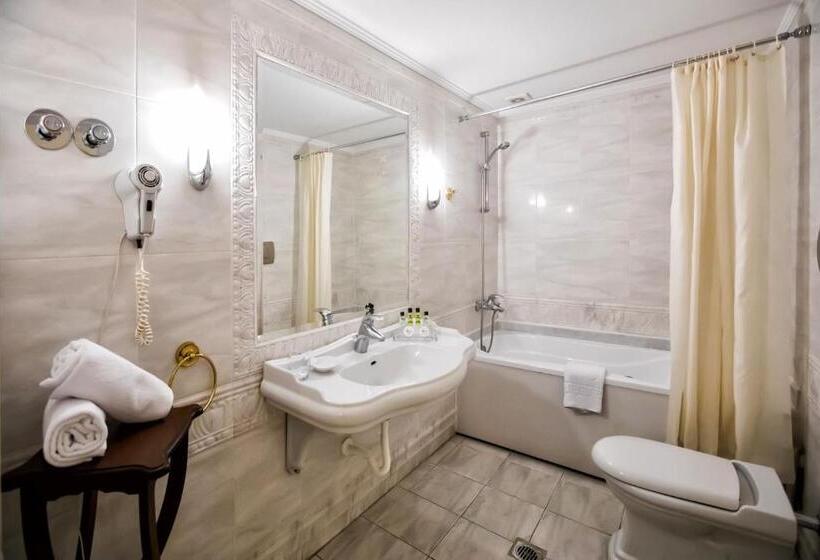 סוויטה, Kouros