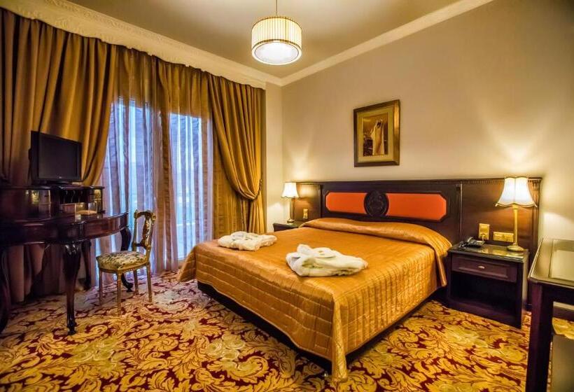 סוויטה נשיאותית, Kouros