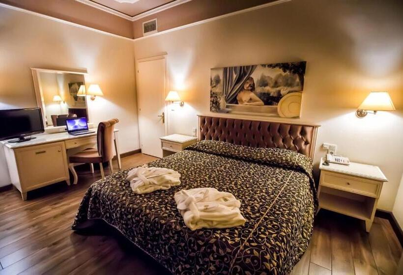 סוויטה, Kouros