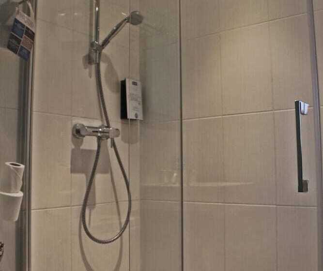 スタンダードルーム, Kyriad Charlevillemezieres