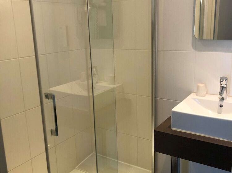 スタンダードルーム, Kyriad Charlevillemezieres