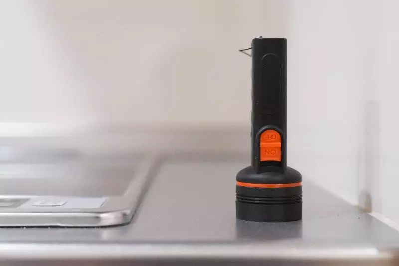 اتاق اکونومی, Capomulini 3 Stelle