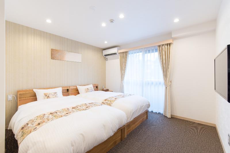 Номер Economy, Capomulini 3 Stelle