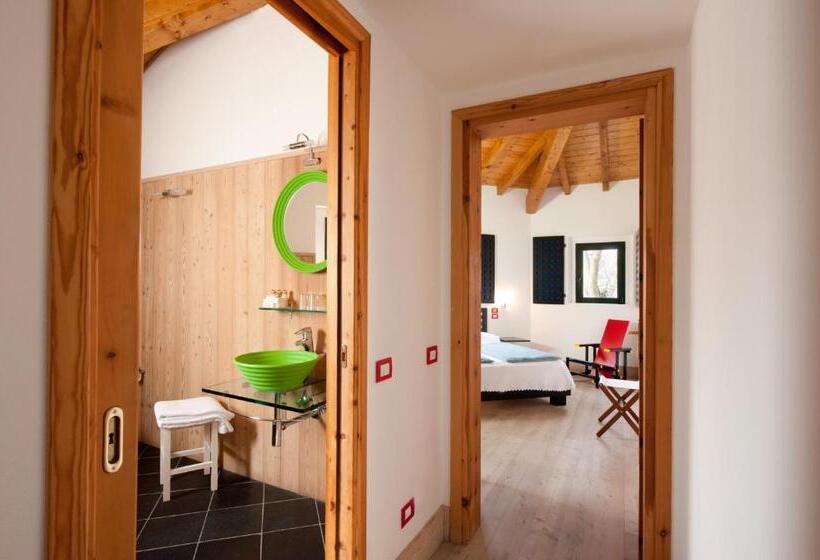 غرفة ديلوكس, La Locanda Del Notaio