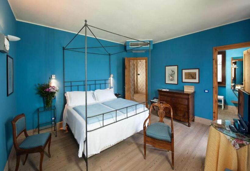 جناح جونيور مزوَّد بشرفة, La Locanda Del Notaio