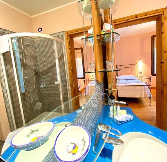 غرفة إقتصادية, La Locanda Del Notaio