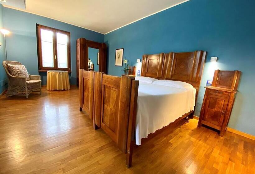 Номер Стандарт, La Locanda Del Notaio