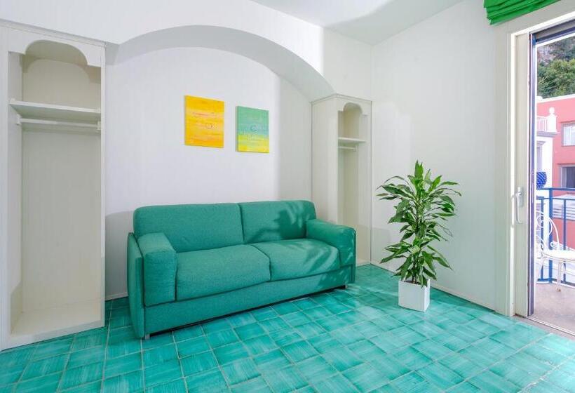 オーシャンビュースイート, Le Ancore