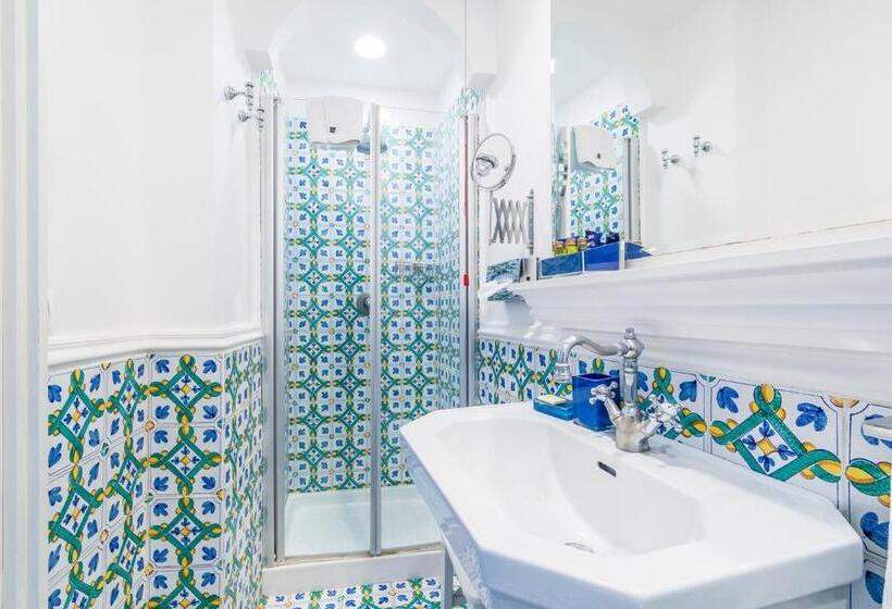 オーシャンビュースタンダードルームバルコニー付き, Le Ancore