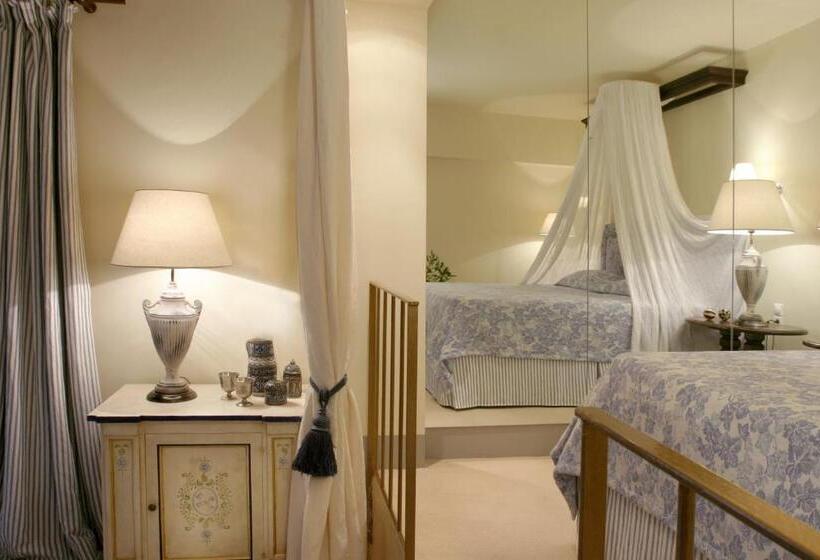 סוויטת ג'וניור, Le Convivial Luxury Suites & Spa