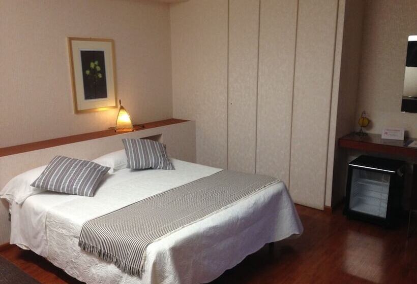 غرفة قياسية, Mare Nostrum Petit Hôtel