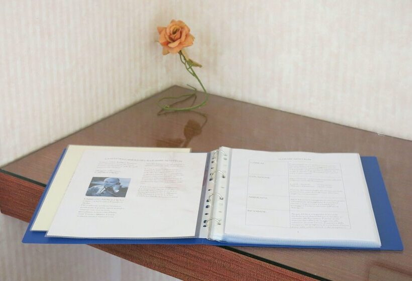 Номер Стандарт, Mare Nostrum Petit Hôtel