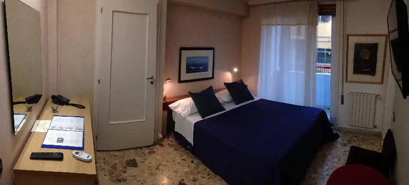 スタンダードルーム, Mare Nostrum Petit Hôtel