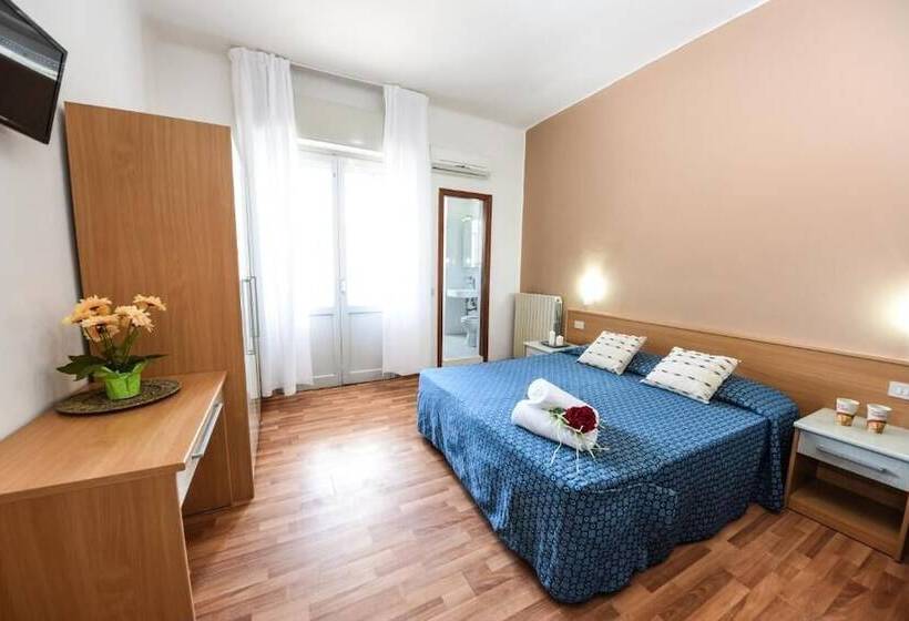 标准三人间, Miramare