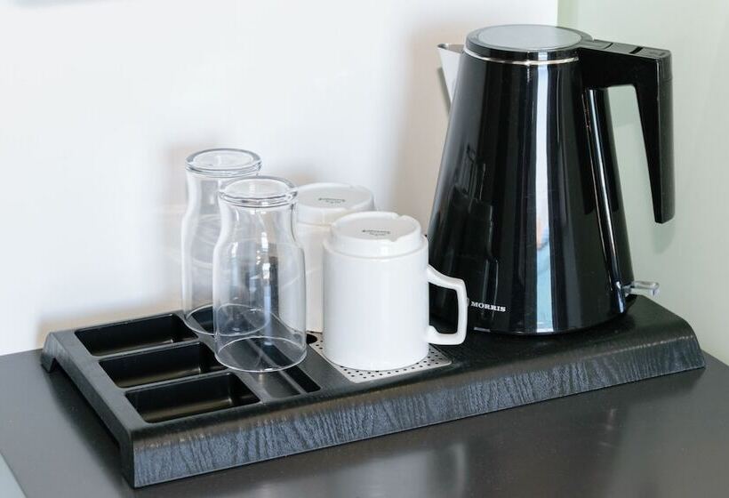 스탠다드 룸 바다 전망, Renieris