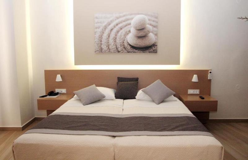 주니어 스위트 바다 전망, Renieris