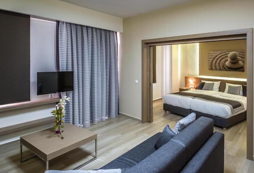 주니어 스위트 바다 전망, Renieris