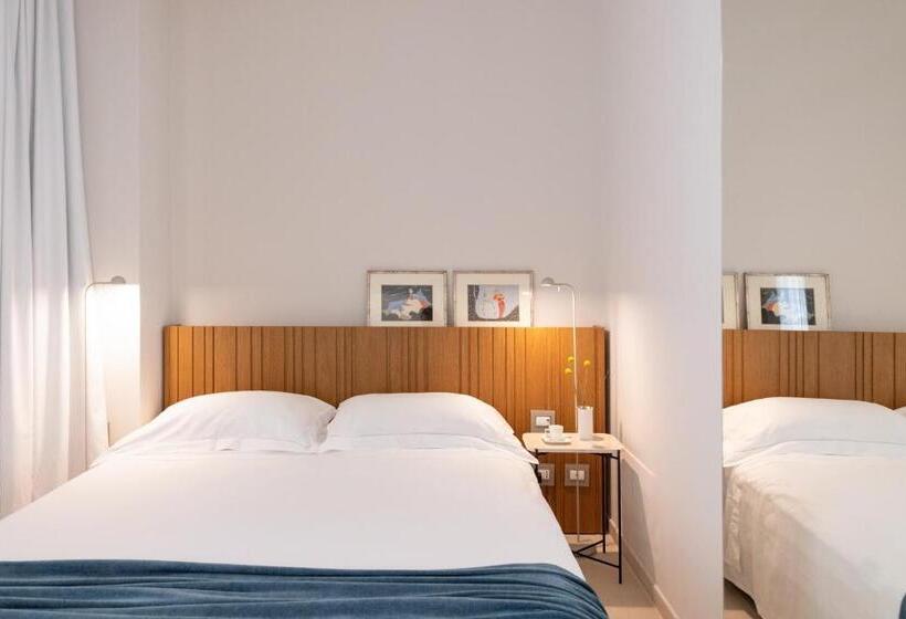 Classic room with balcony, Taodomus Boutique