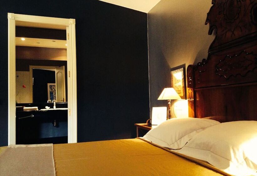 高级套房, Torre Laurentii