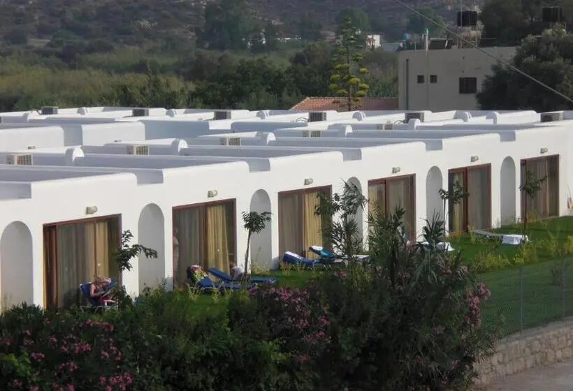 Suite, Valley Village