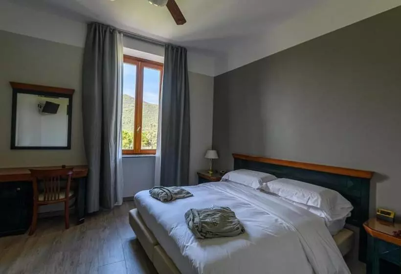 Standard-huone Järvinäkymä, Villa Kinzica