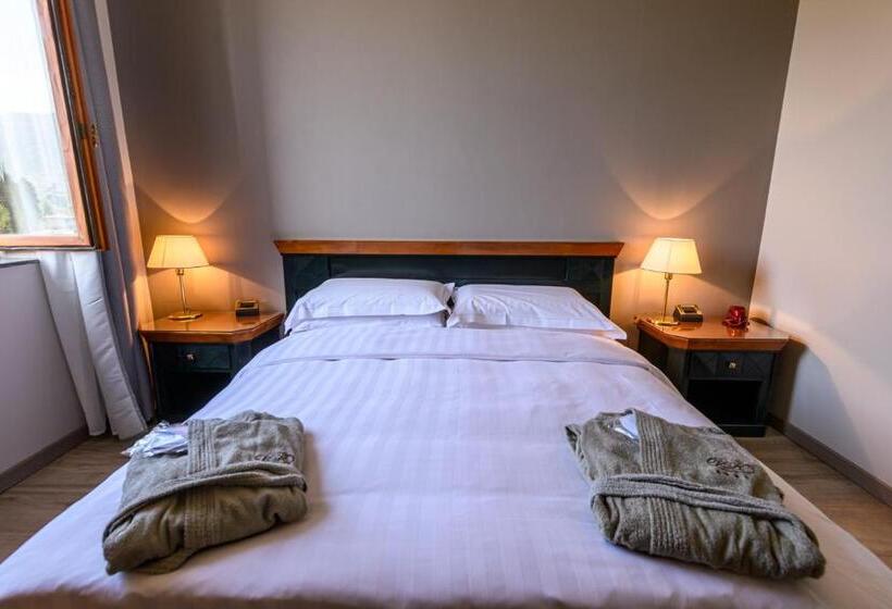 스탠다드 발코니 룸, Villa Kinzica