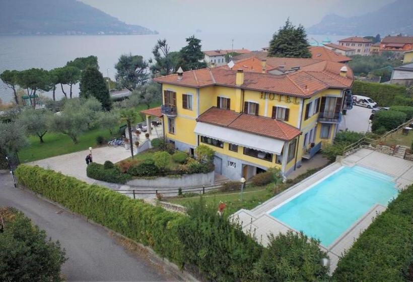 스탠다드 발코니 룸, Villa Kinzica