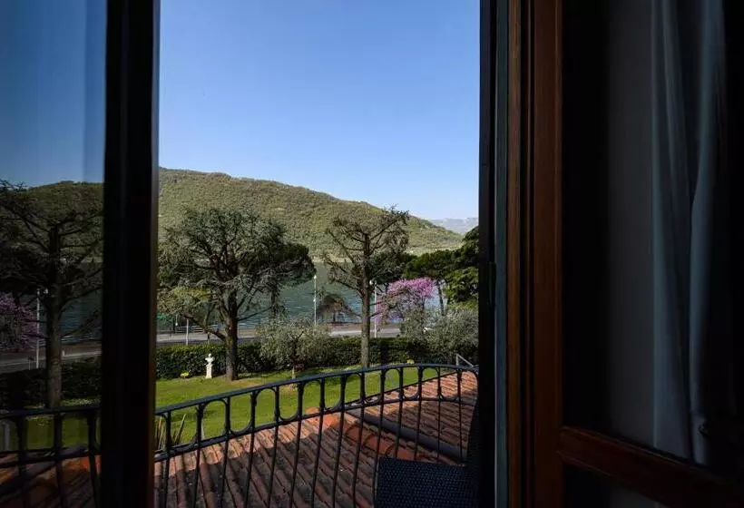Perhehuone, Villa Kinzica
