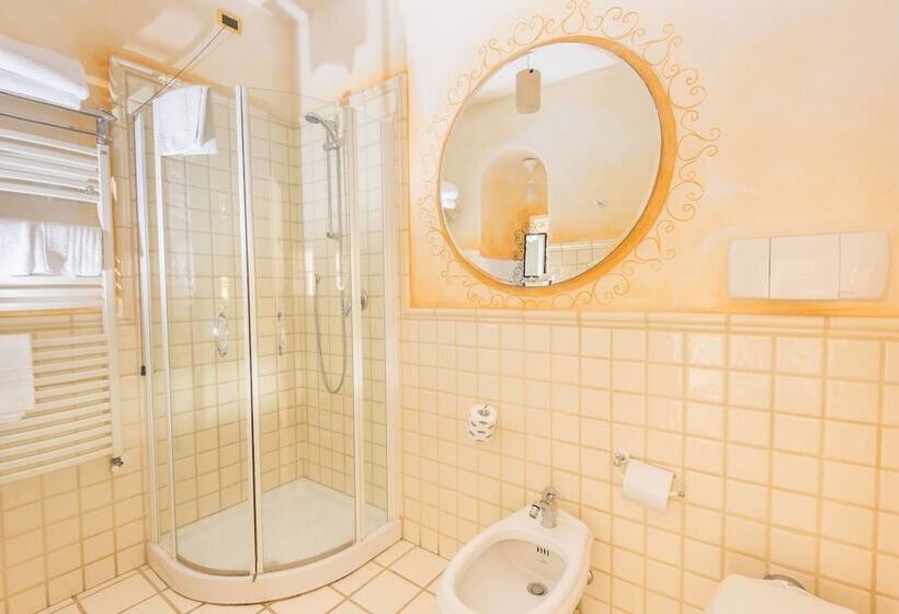 スタンダードルーム, Villa Madau