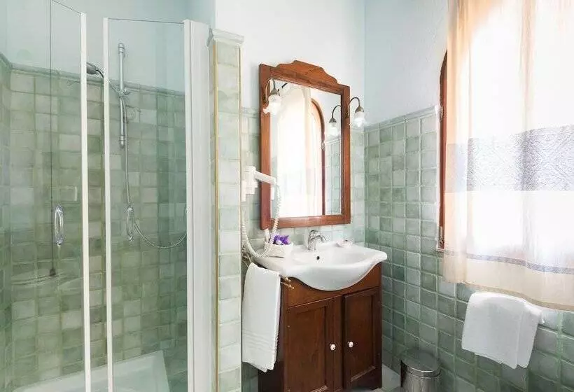 اتاق استاندارد, Villa Madau